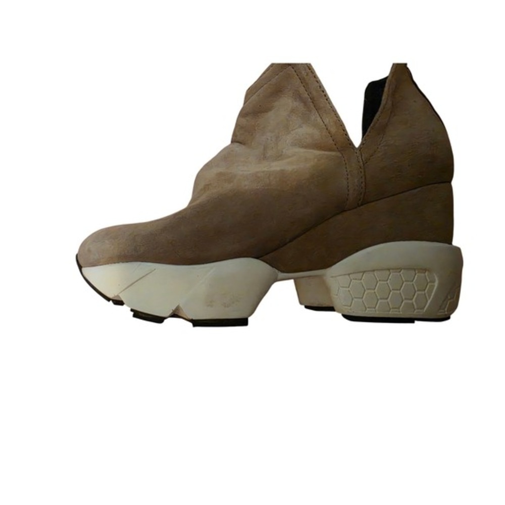 JC Play Jeffrey Campbell Taupe Brown Slouchy Platform Sneaker Ankle Boots Size 8